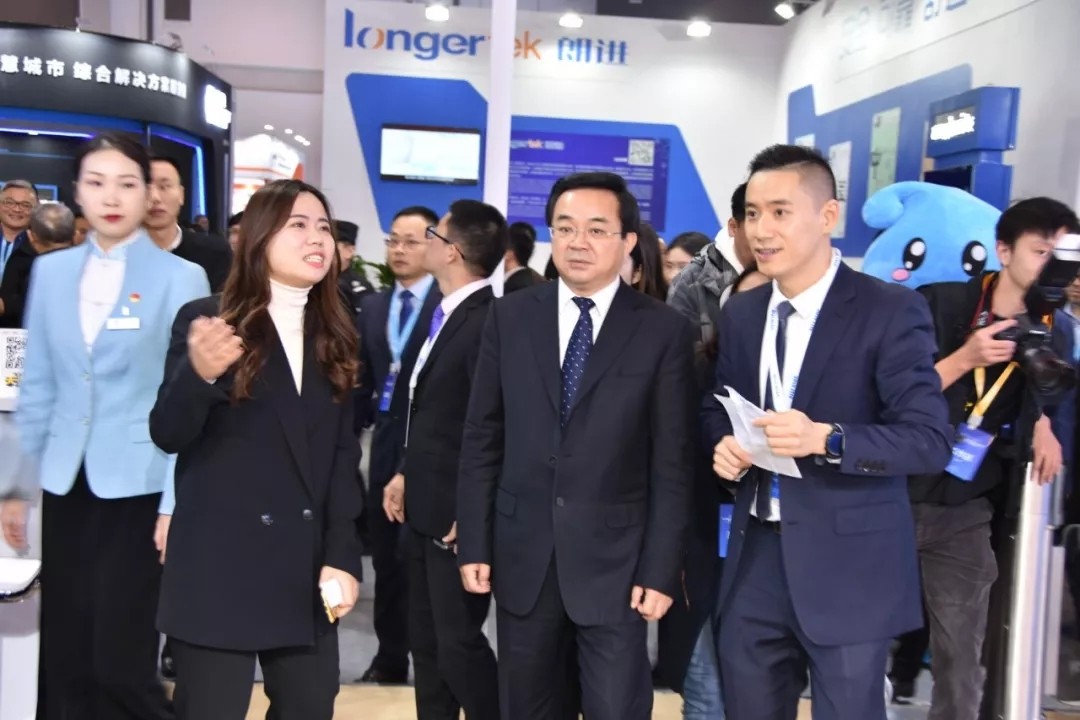 640.webp (15).jpg 640.webp (15).jpg