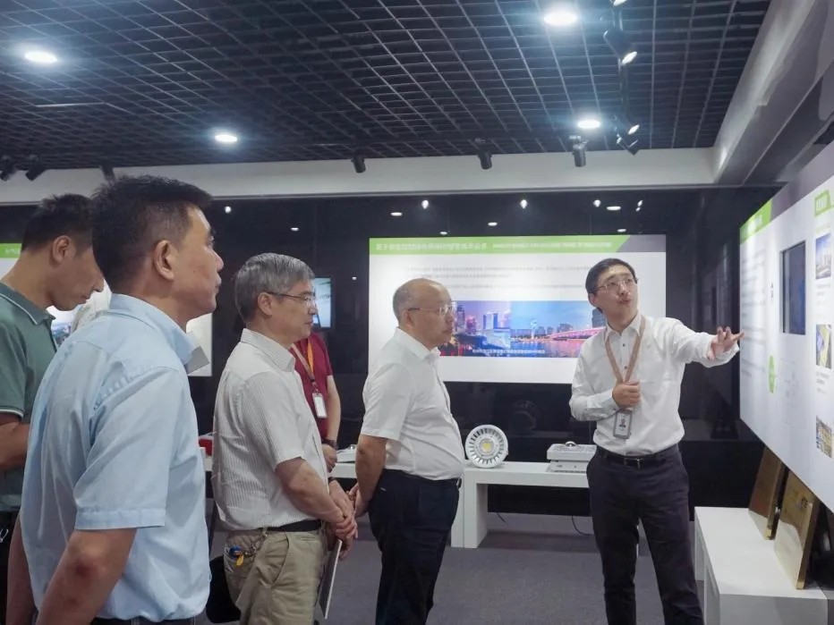 640.webp (1).jpg 640.webp (1).jpg